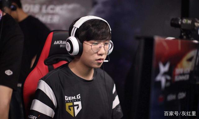 翻滚都引来 翻滚都引来