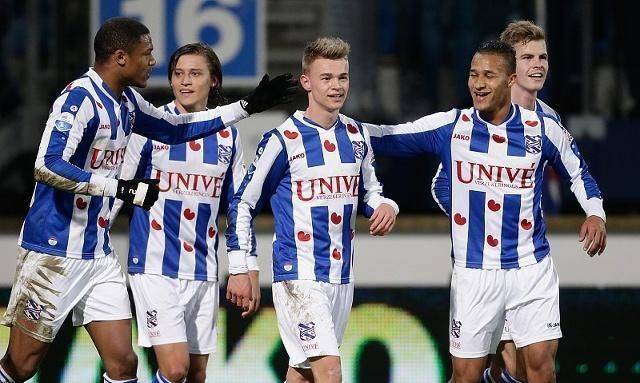 随着他不断 随着他不断