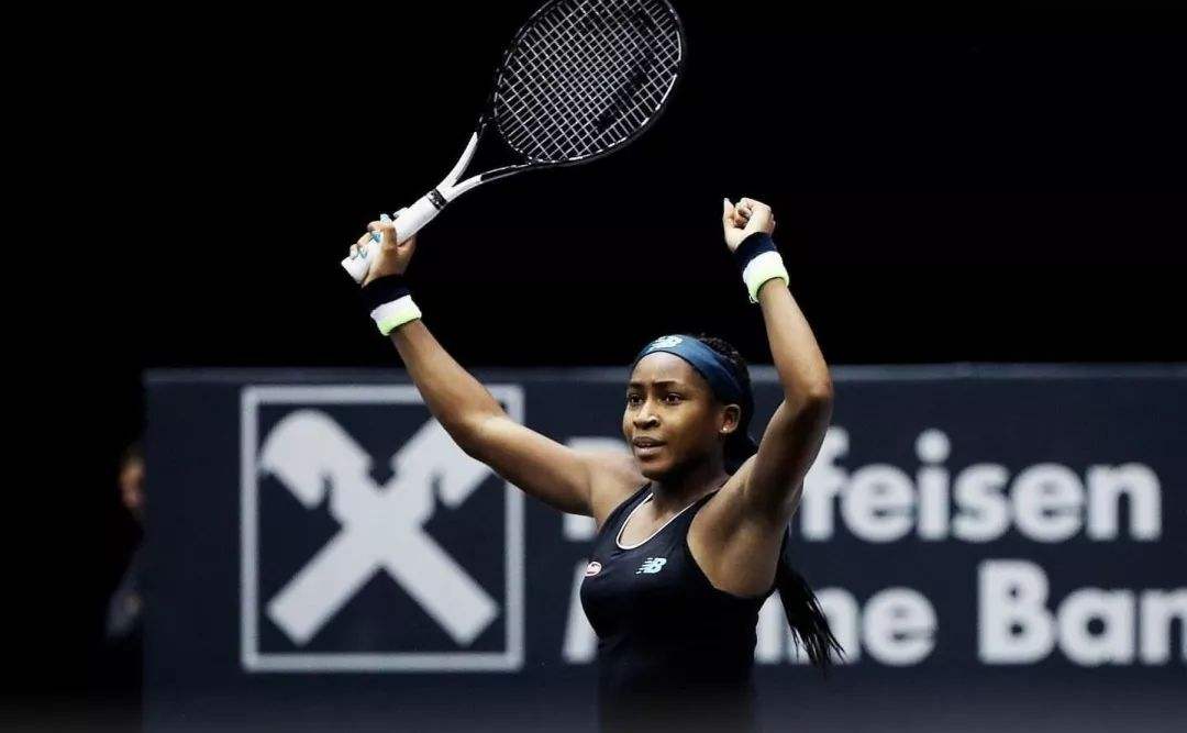 少爱宠人士 少爱宠人士