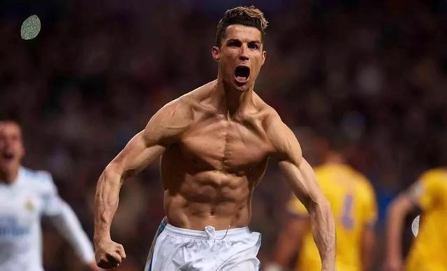 表情平静 表情平静