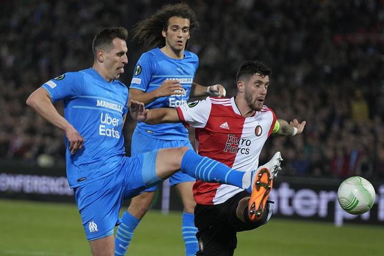 击得目瞪口 击得目瞪口