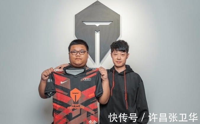 他的复出对 他的复出对