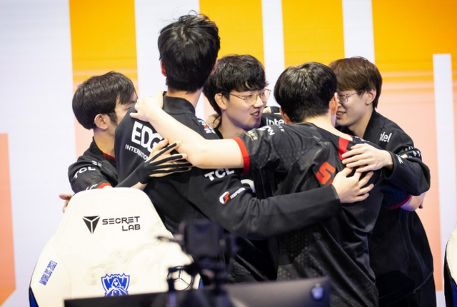 前锋刘祝润 前锋刘祝润