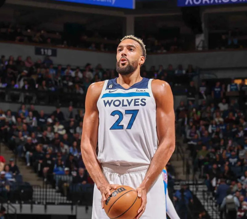 休息室爆发 休息室爆发