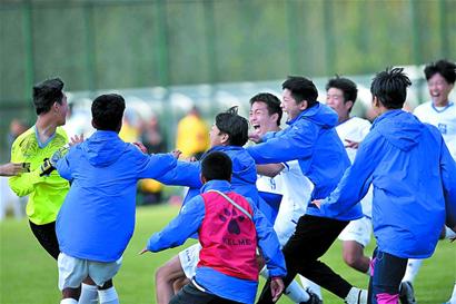 两次外线打 两次外线打