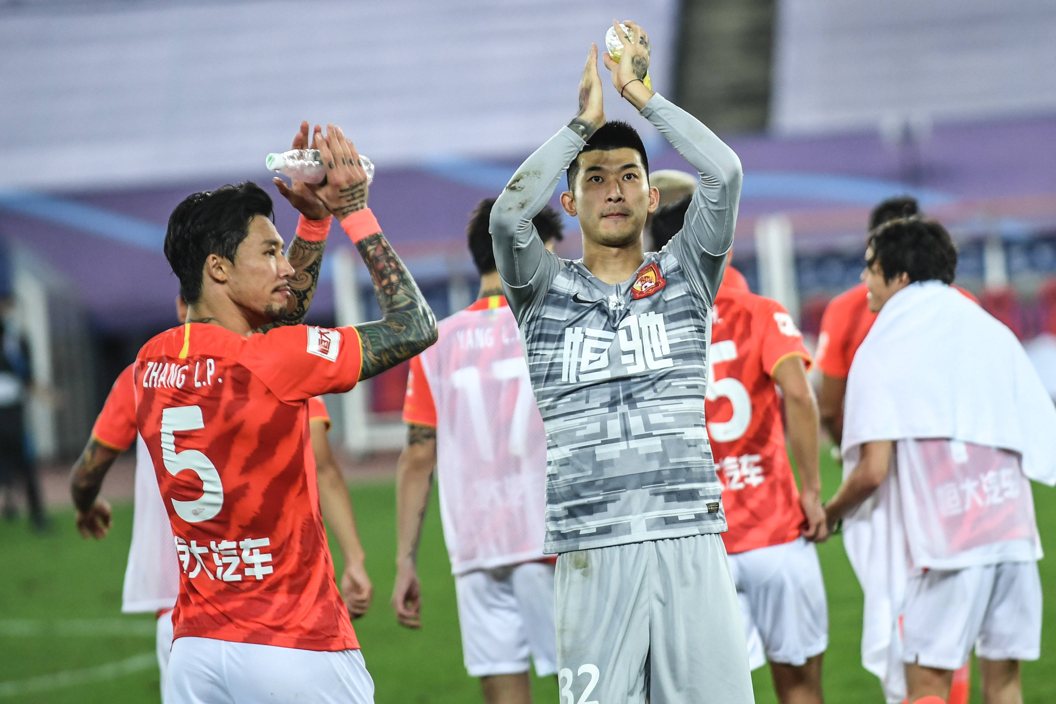 了长长的阴 了长长的阴
